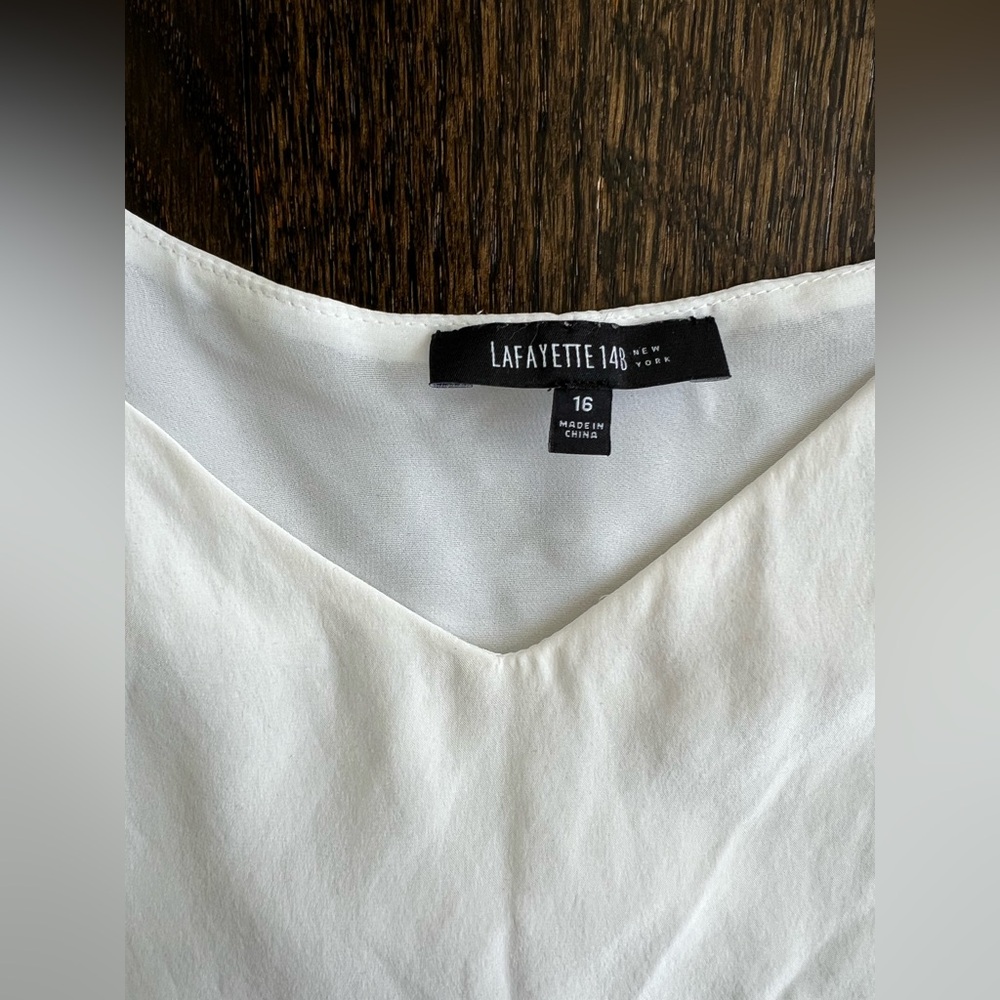 Lafayette 148 100% Silk Ivory Sleeveless Camisole - Picture 4 of 7